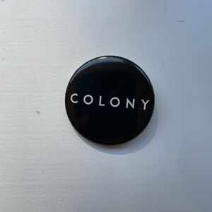 Colony Pin Show Comic Con San Diego 1.5” Josh Holloway TV Show Fandom Cosplay